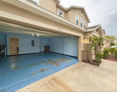 4722 Ruby Red Lane - Photo Thumbnail 17
