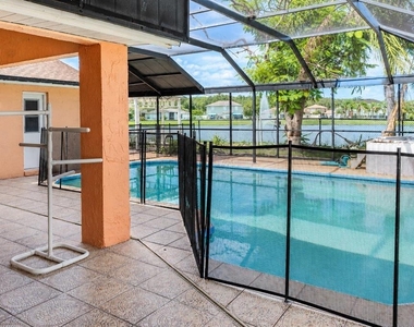 14918 Prairie Rose Court - Photo Thumbnail 24