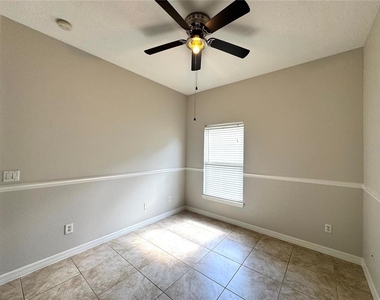 11273 Moonshine Creek Circle - Photo Thumbnail 9