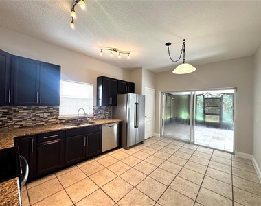 11273 Moonshine Creek Circle - Photo Thumbnail 6