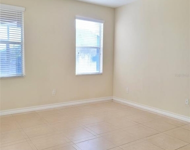 15030 Evergreen Oak Loop - Photo Thumbnail 15