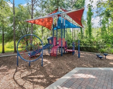 15030 Evergreen Oak Loop - Photo Thumbnail 30