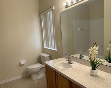 10130 Shadow Creek Drive - Photo Thumbnail 14