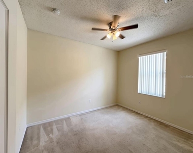 10130 Shadow Creek Drive - Photo Thumbnail 12