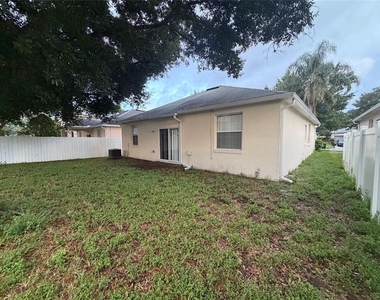 10130 Shadow Creek Drive - Photo Thumbnail 24