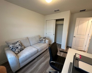 14475 Sapelo Beach Drive - Photo Thumbnail 12