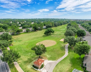 2160 Addison Avenue - Photo Thumbnail 48