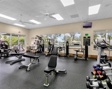 2160 Addison Avenue - Photo Thumbnail 36