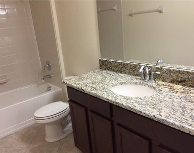 13048 Garridan Avenue - Photo Thumbnail 19