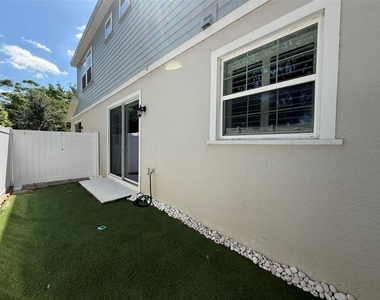 960 Grand Wildmere Cove - Photo Thumbnail 29