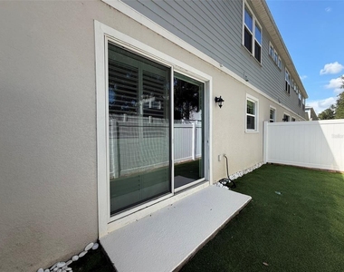 960 Grand Wildmere Cove - Photo Thumbnail 28