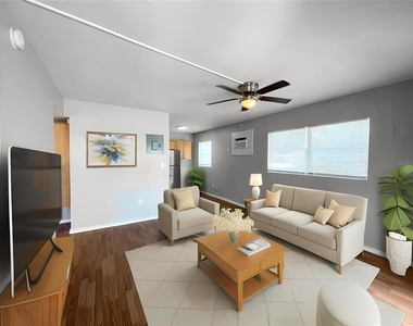 1339 W Point Drive - Photo Thumbnail 2