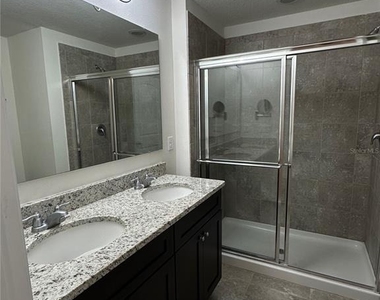 16237 Quiet Vista Drive - Photo Thumbnail 15
