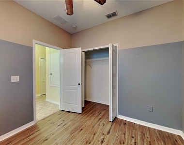 11020 Whittney Chase Drive - Photo Thumbnail 10
