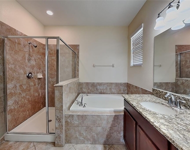 11020 Whittney Chase Drive - Photo Thumbnail 6