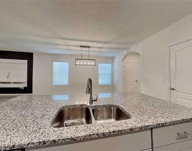230 Meghan Circle - Photo Thumbnail 3