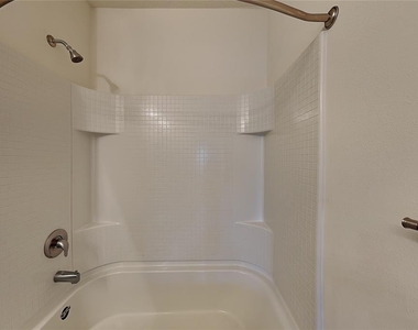 230 Meghan Circle - Photo Thumbnail 18