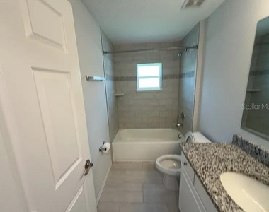 15023 Se 93rd Court - Photo Thumbnail 9