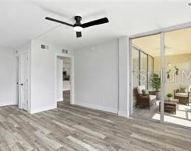 1085 Forest Lakes Drive - Photo Thumbnail 9