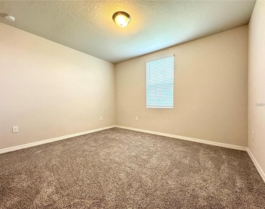 3024 Cassidy Lane - Photo Thumbnail 11