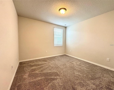 3024 Cassidy Lane - Photo Thumbnail 4