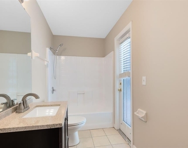 139 Ridgebrook Court - Photo Thumbnail 12