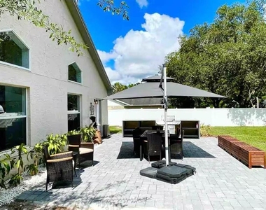 102 W Frederick Avenue - Photo Thumbnail 31
