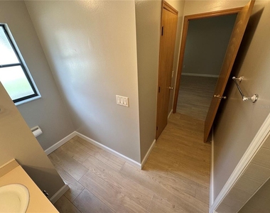 840 Maraval Court - Photo Thumbnail 16