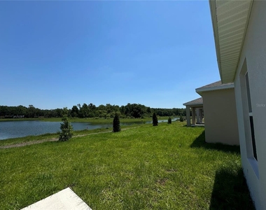 4039 Ambrose Avenue - Photo Thumbnail 15