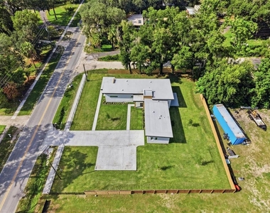 561 N Thompson Road - Photo Thumbnail 38