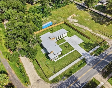 561 N Thompson Road - Photo Thumbnail 36