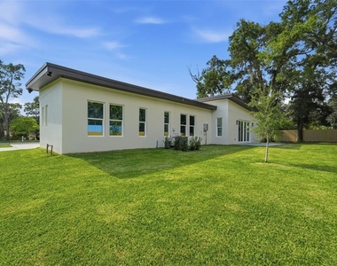 561 N Thompson Road - Photo Thumbnail 34