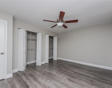 660 Mckinley Court - Photo Thumbnail 9