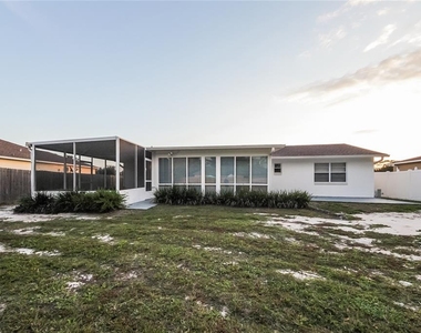 660 Mckinley Court - Photo Thumbnail 14