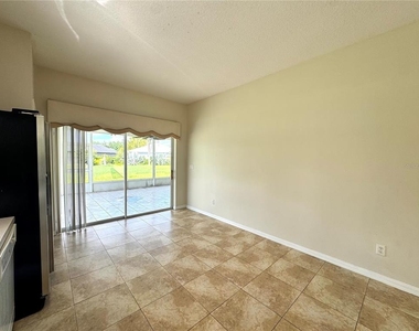 450 Casting Court - Photo Thumbnail 8