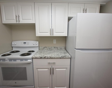 1224 Waterview Boulevard E - Photo Thumbnail 3
