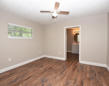 1224 Waterview Boulevard E - Photo Thumbnail 18