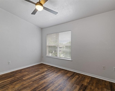 6519 W Newberry Road - Photo Thumbnail 21