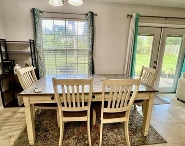 8312 Sw 61st Place - Photo Thumbnail 3