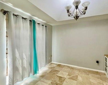 8312 Sw 61st Place - Photo Thumbnail 1