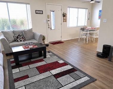 11251 80th Avenue - Photo Thumbnail 10