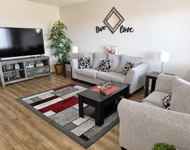 11251 80th Avenue - Photo Thumbnail 1