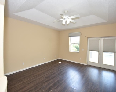 10 Crampton Court - Photo Thumbnail 20