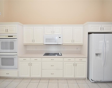 10 Crampton Court - Photo Thumbnail 9