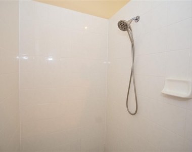 10 Crampton Court - Photo Thumbnail 27