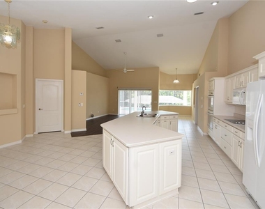 10 Crampton Court - Photo Thumbnail 6