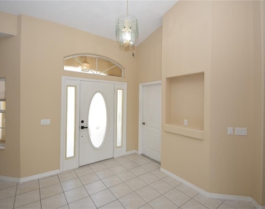 10 Crampton Court - Photo Thumbnail 4