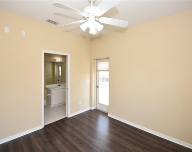 10 Crampton Court - Photo Thumbnail 33