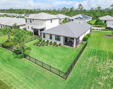 16369 Palmetto Street - Photo Thumbnail 24