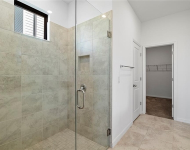 16369 Palmetto Street - Photo Thumbnail 17